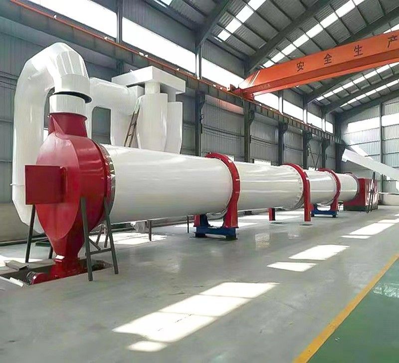 Équipement de séchage de la biomasse de sciure pour usine de pellet 4 Niveaux de sécheresse 5 Choix de température